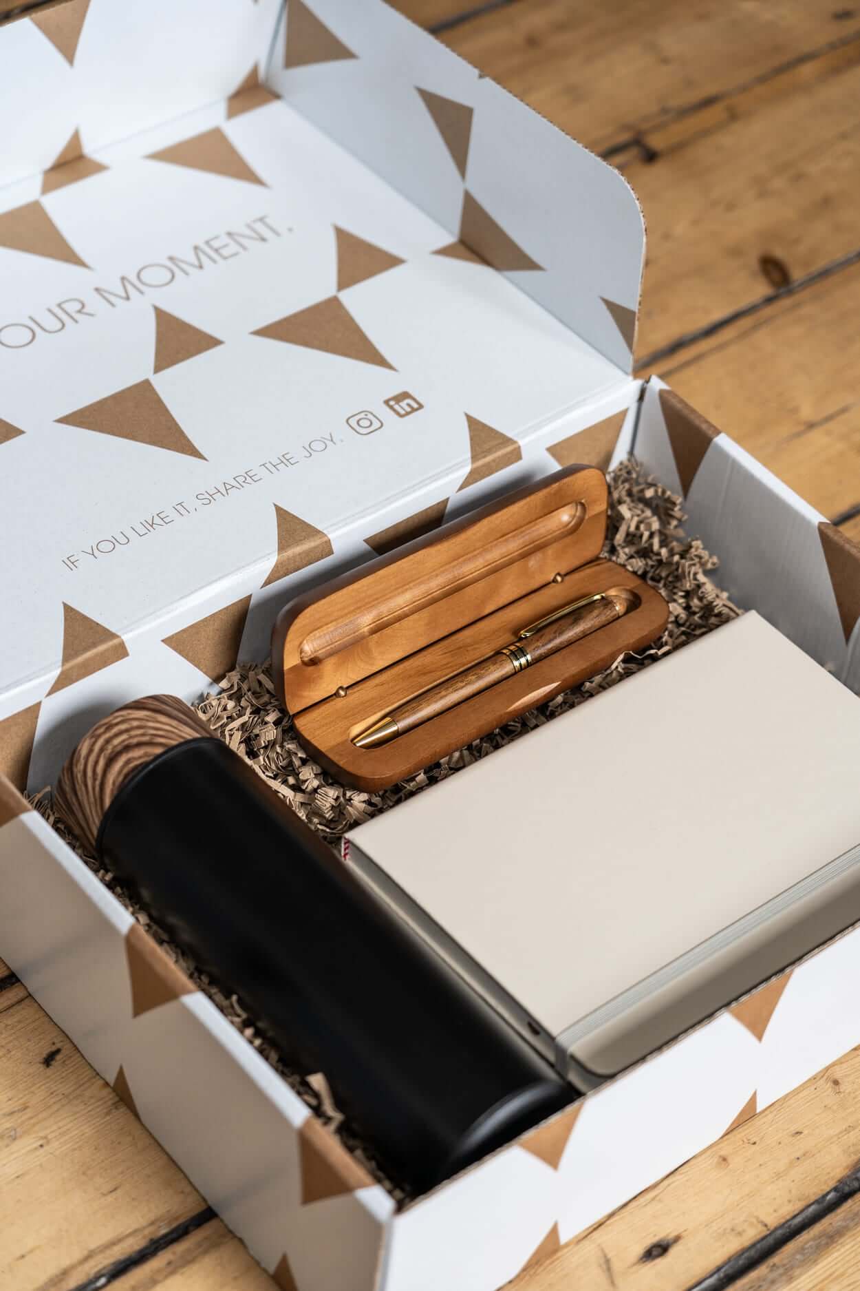 Anniversary Wishes - Geschenkbox